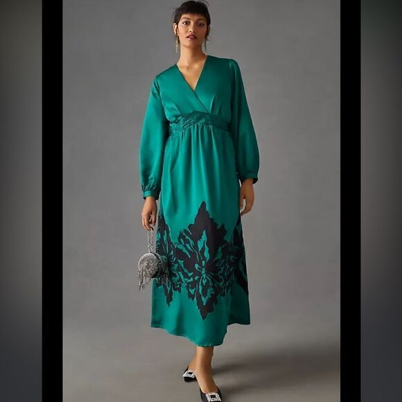 Anthropologie  Nikasha Embroidered Satin Dress/ size M - Picture 3 of 10